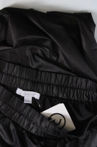 Παιδικό παντελόνι Crisp, Μέγεθος 8-9y/ 134-140 εκ., Χρώμα Μαύρο, Τιμή 4,67 €