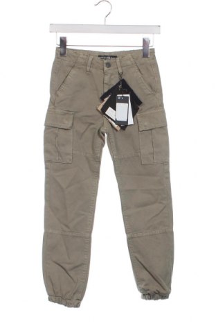 Детски панталон Guess, Размер 8-9y/ 134-140 см, Цвят Бежов, Цена 55,80 лв.
