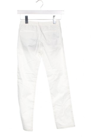 Dziecięce spodnie Guess, Rozmiar 7-8y/ 128-134 cm, Kolor Biały, Cena 64,45 zł