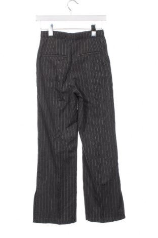 Детски панталон H&M, Размер 11-12y/ 152-158 см, Цвят Сив, Цена 8,40 лв.