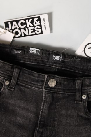 Detské nohavice  Jack & Jones, Veľkosť 10-11y/ 146-152 cm, Farba Sivá, Cena  7,71 €