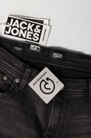 Detské nohavice  Jack & Jones, Veľkosť 11-12y/ 152-158 cm, Farba Sivá, Cena  7,71 €