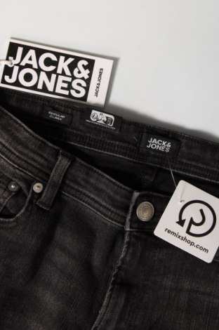 Detské nohavice  Jack & Jones, Veľkosť 12-13y/ 158-164 cm, Farba Sivá, Cena  7,71 €