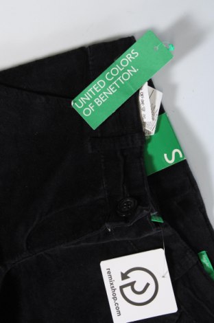 Dětské kalhoty  United Colors Of Benetton, Velikost 6-7y/ 122-128 cm, Barva Černá, Cena  525,00 Kč