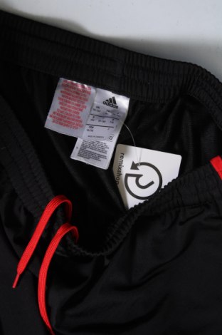 Детско спортно долнище Adidas, Размер 15-18y/ 170-176 см, Цвят Черен, Цена 37,40 лв.