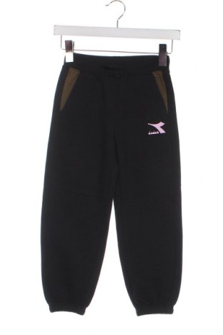 Pantaloni de trening, pentru copii Diadora, Mărime 6-7y/ 122-128 cm, Culoare Negru, Preț 126,32 Lei