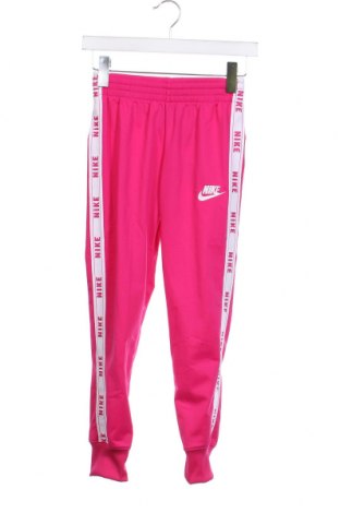 Детско спортно долнище Nike, Размер 9-10y/ 140-146 см, Цвят Розов, Цена 55,00 лв.