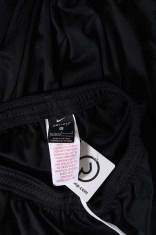 Detské tepláky Nike, Veľkosť 11-12y/ 152-158 cm, Farba Čierna, Cena  19,28 €