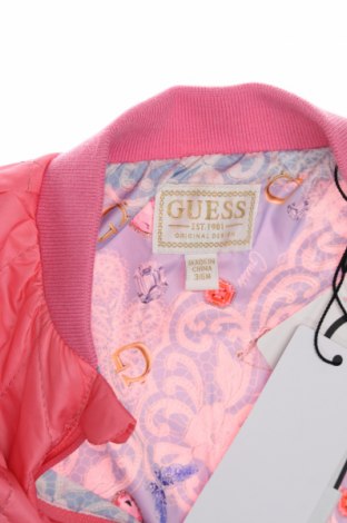 Dětská bunda  Guess, Velikost 3-6m/ 62-68 cm, Barva Růžová, Cena  1 870,00 Kč