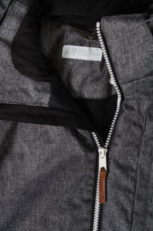 Dětská bunda  H&M, Velikost 13-14y/ 164-168 cm, Barva Vícebarevné, Cena  574,00 Kč