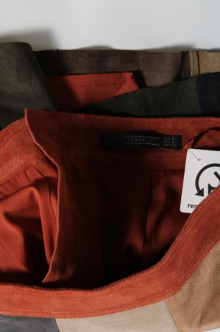 Kožená sukňa  Zara Trafaluc, Veľkosť S, Farba Viacfarebná, Cena  24,28 €