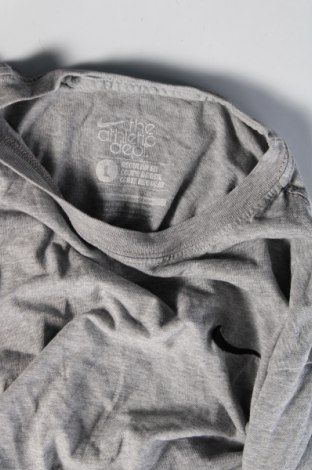 Ανδρική μπλούζα Nike, Μέγεθος L, Χρώμα Γκρί, Τιμή 29,69 €