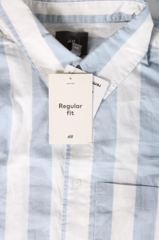 Herrenhemd H&M, Größe M, Farbe Mehrfarbig, Preis 15,60 €