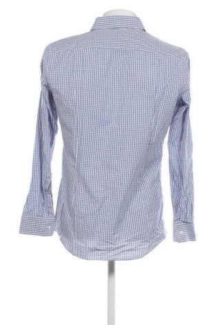 Мъжка риза Hugo Boss, Размер M, Цвят Многоцветен, Цена 205,20 лв.