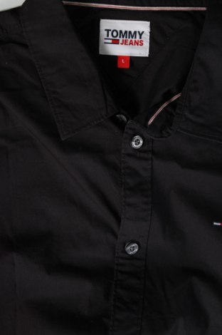 Мъжка риза Tommy Jeans, Размер L, Цвят Черен, Цена 72,45 лв.