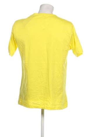 Pánské tričko , Velikost L, Barva Žlutá, Cena  335,00 Kč