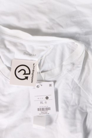 Herren T-Shirt Bershka, Größe XL, Farbe Weiß, Preis 6,65 €