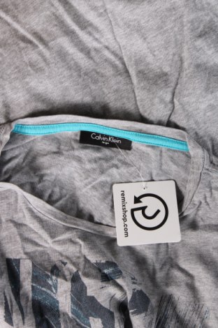 Мъжка тениска Calvin Klein, Размер L, Цвят Сив, Цена 37,31 лв.