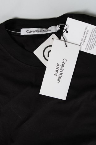 Мъжка тениска Calvin Klein Jeans, Размер S, Цвят Черен, Цена 77,00 лв.