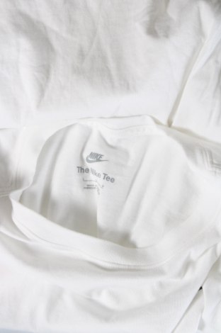 Herren T-Shirt Nike, Größe L, Farbe Weiß, Preis € 28,87