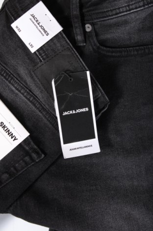 Ανδρικό τζίν Jack & Jones, Μέγεθος M, Χρώμα Μαύρο, Τιμή 9,59 €