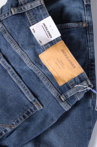 Blugi de bărbați Jack & Jones, Mărime M, Culoare Albastru, Preț 61,18 Lei