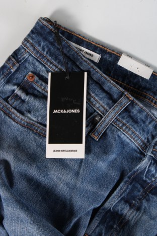 Męskie jeansy Jack & Jones, Rozmiar M, Kolor Niebieski, Cena 74,37 zł