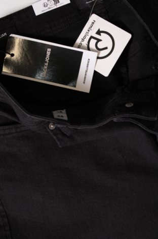 Męskie jeansy Jack & Jones, Rozmiar M, Kolor Czarny, Cena 247,89 zł