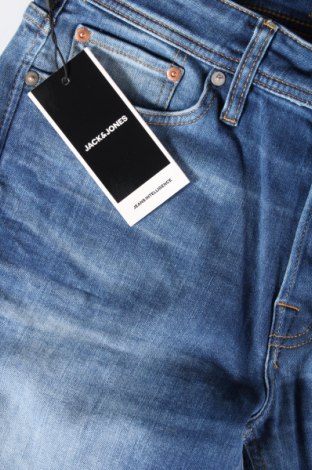 Męskie jeansy Jack & Jones, Rozmiar M, Kolor Niebieski, Cena 49,58 zł