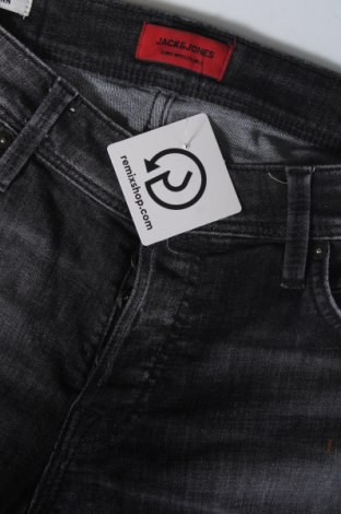 Pánske džínsy  Jack & Jones, Veľkosť S, Farba Sivá, Cena  10,55 €