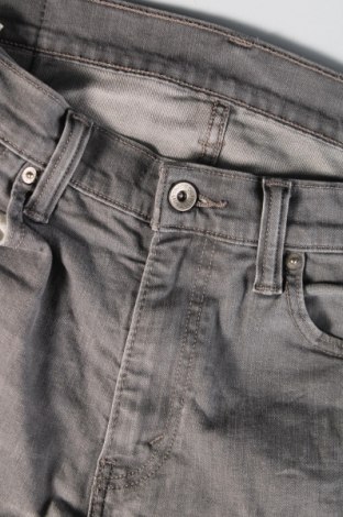 Herren Jeans Levi's, Größe M, Farbe Grau, Preis 38,10 €