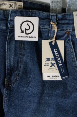 Męskie jeansy Pull&Bear, Rozmiar M, Kolor Niebieski, Cena 57,63 zł