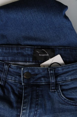 Pánske džínsy  Reserved, Veľkosť S, Farba Modrá, Cena  8,01 €