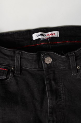 Blugi de bărbați Tommy Jeans, Mărime S, Culoare Negru, Preț 157,90 Lei