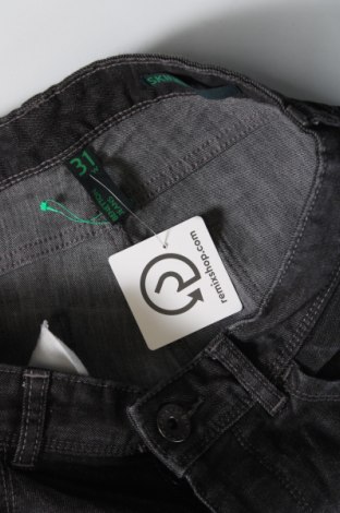 Herren Jeans United Colors Of Benetton, Größe M, Farbe Grau, Preis 13,68 €