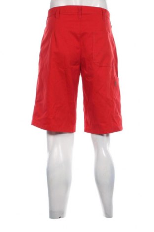 Мъжки къс панталон, Размер L, Цвят Червен, Цена 38,87 лв.