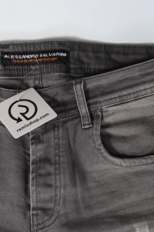 Ανδρικό κοντό παντελόνι Alessandro Salvarini, Μέγεθος M, Χρώμα Γκρί, Τιμή 13,84 €