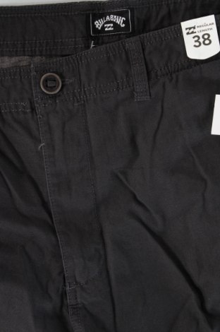Мъжки къс панталон Billabong, Размер XL, Цвят Сив, Цена 27,90 лв.