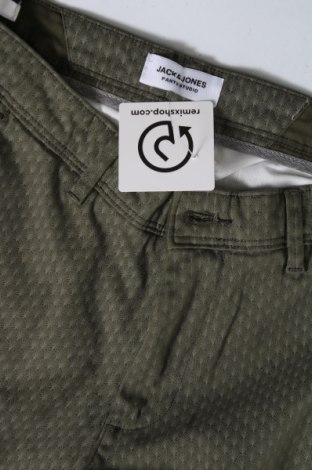 Мъжки къс панталон Jack & Jones, Размер S, Цвят Зелен, Цена 15,50 лв.