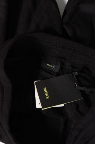 Ανδρικό κοντό παντελόνι Mexx, Μέγεθος M, Χρώμα Μαύρο, Τιμή 31,96 €