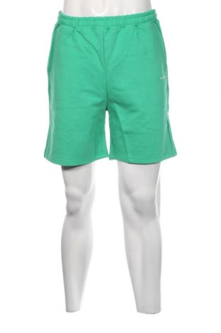 Pantaloni scurți de bărbați Nicki Studios, Mărime L, Culoare Verde, Preț 51,58 Lei