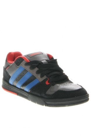 Мъжки обувки Adidas, Размер 42, Цвят Многоцветен, Цена 89,00 лв.