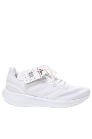 Мъжки обувки Adidas, Размер 42, Цвят Бял, Цена 162,40 лв.