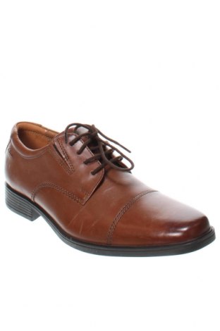 Мъжки обувки Clarks, Размер 40, Цвят Кафяв, Цена 98,10 лв.