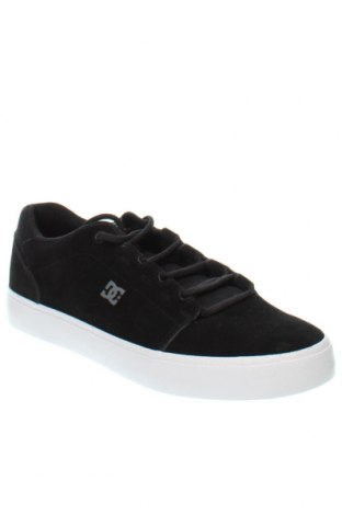 Мъжки обувки DC Shoes, Размер 42, Цвят Черен, Цена 111,65 лв.