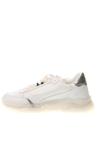 Ανδρικά παπούτσια Guess, Μέγεθος 45, Χρώμα Λευκό, Τιμή 101,03 €