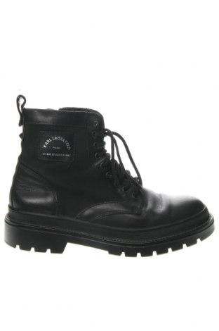 Férfi cipők
 Karl Lagerfeld, Méret 42, Szín Fekete, Ár 36 876 Ft