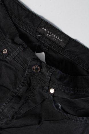 Pantaloni de bărbați Baldessarini, Mărime M, Culoare Negru, Preț 81,58 Lei