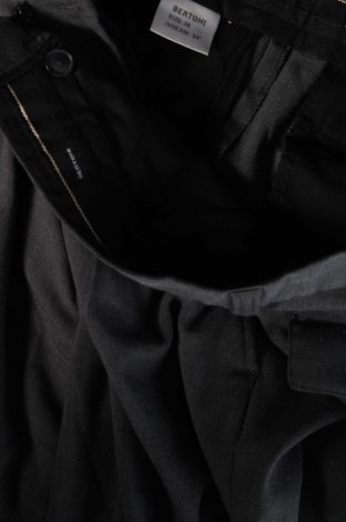 Pantaloni de bărbați Bertoni, Mărime XL, Culoare Gri, Preț 36,71 Lei