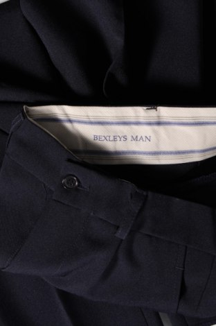 Pantaloni de bărbați Bexleys, Mărime XS, Culoare Albastru, Preț 56,70 Lei